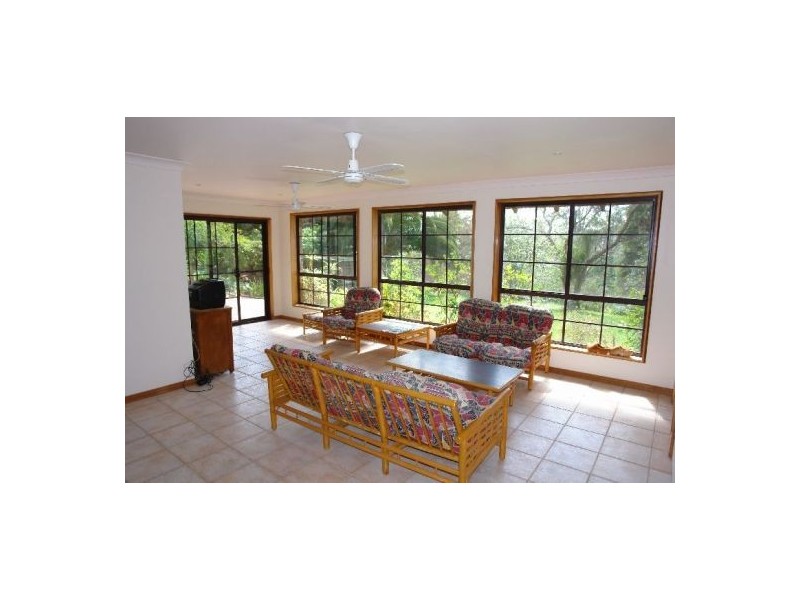 9 Lorikeet Lane, Ourimbah NSW 2258