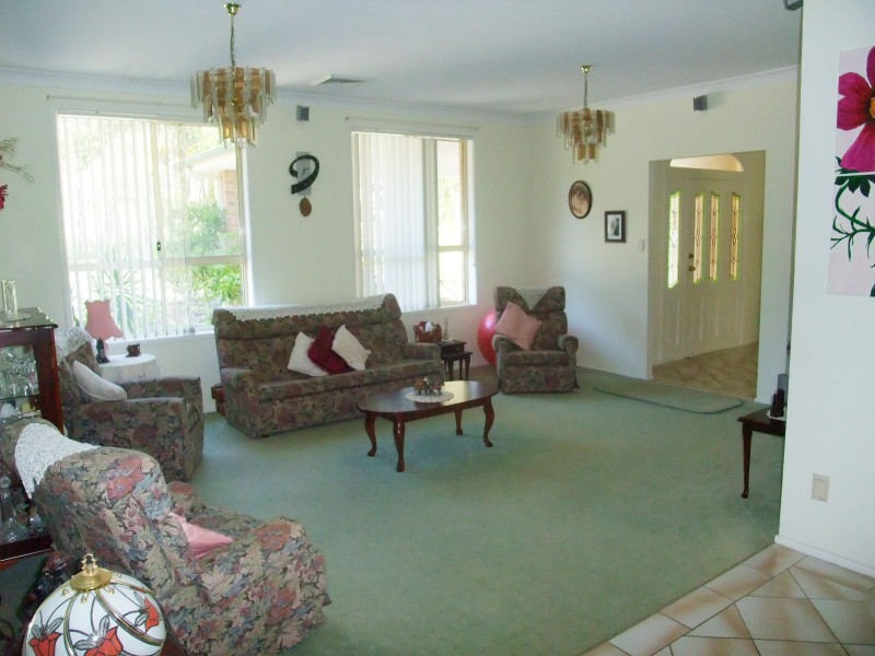 225 Johns Road, Tacoma NSW 2259