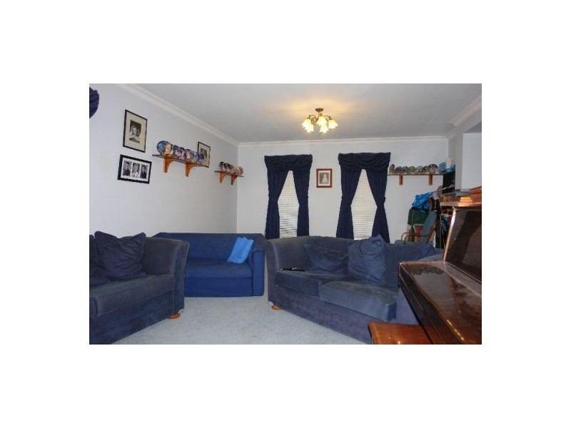 1 Mountain Ash Road, Hamlyn Terrace NSW 2259