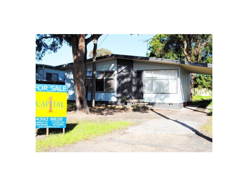 26 Goobarabah Ave, Gorokan NSW 2263