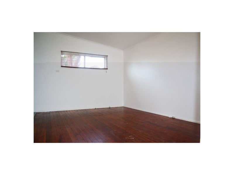 26 Goobarabah Ave, Gorokan NSW 2263