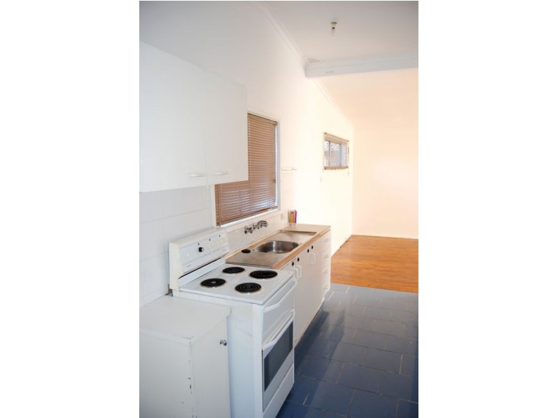 26 Goobarabah Ave, Gorokan NSW 2263