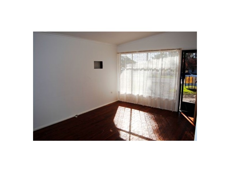 26 Goobarabah Ave, Gorokan NSW 2263