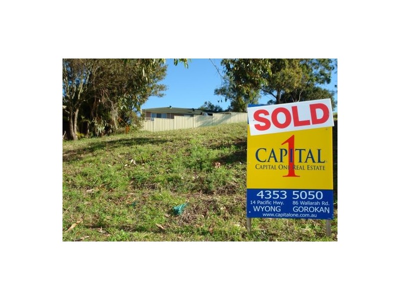 4  Manor Close, Wyong NSW 2259