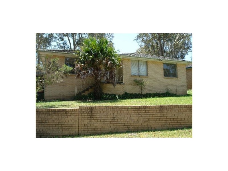 15 McKell Ave, Watanobbi NSW 2259
