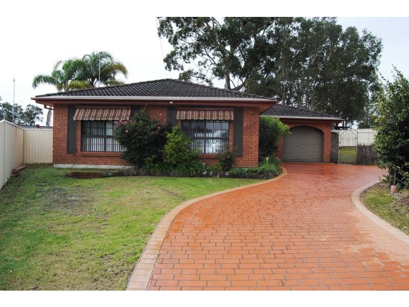 6 Hillsdale Close, Gorokan NSW 2263