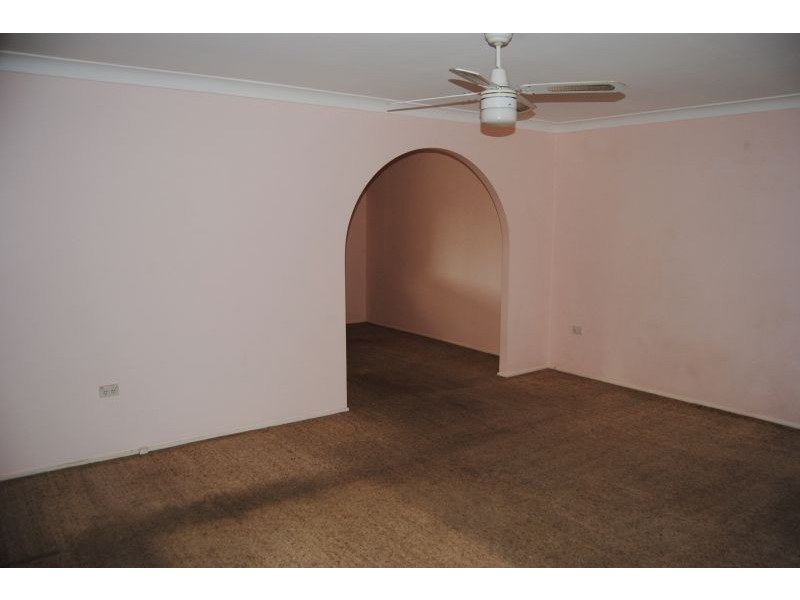 6 Hillsdale Close, Gorokan NSW 2263