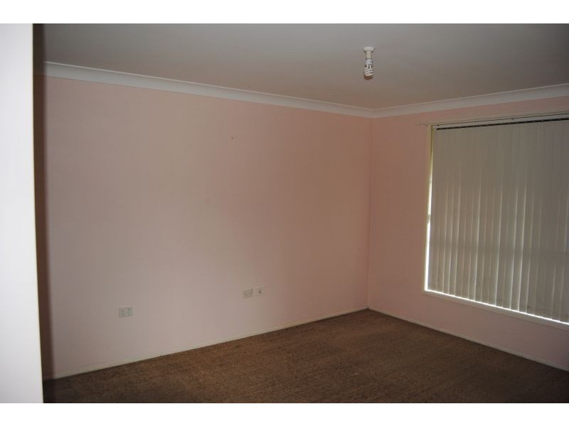 6 Hillsdale Close, Gorokan NSW 2263