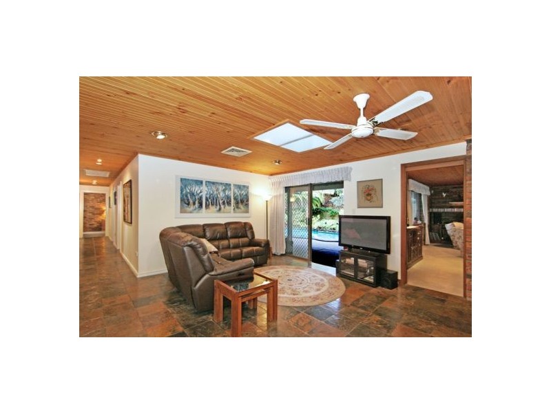 9 Yarramalong Road, Wyong Creek NSW 2259