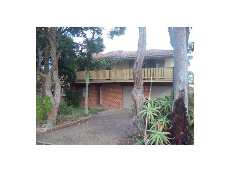 8  Suffolk Street, Gorokan NSW 2263