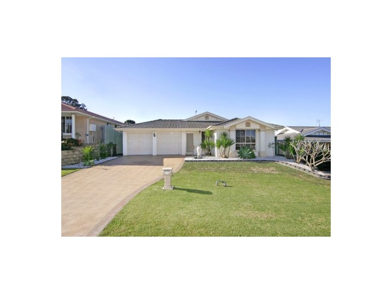 19 Apple Blossom Way, Hamlyn Terrace NSW 2259