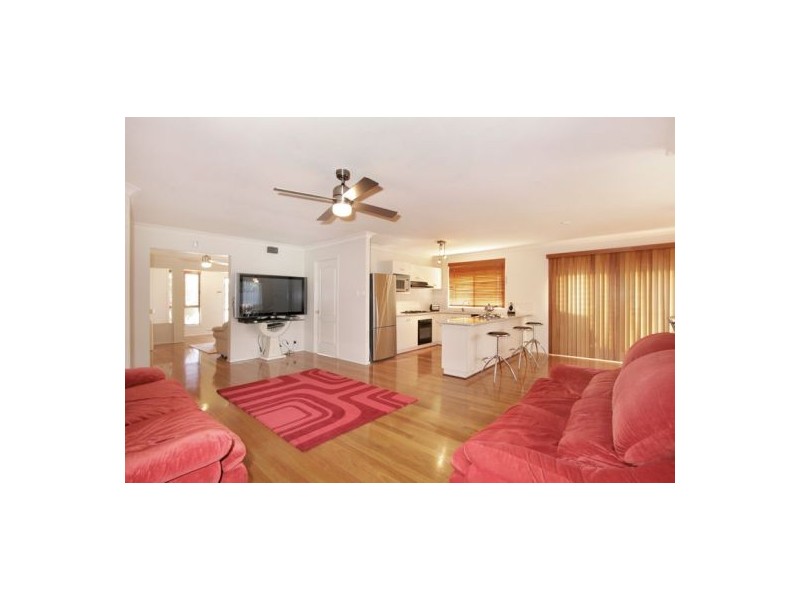 19 Apple Blossom Way, Hamlyn Terrace NSW 2259