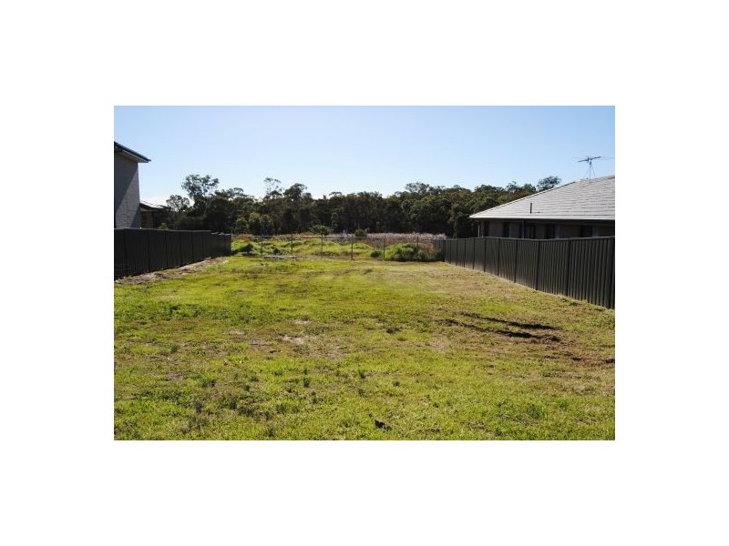 10 Connemara Street, Wadalba NSW 2259