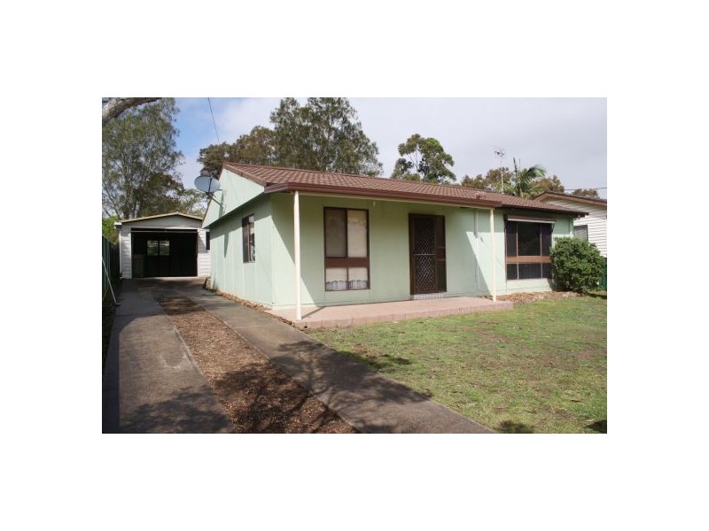 4 Monash Avenue, Kanwal NSW 2259