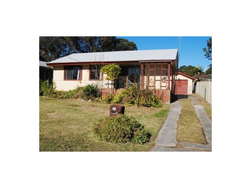 33 Spencer Road, Mannering Park NSW 2259