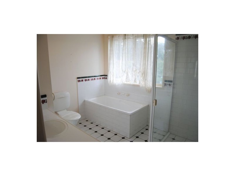 19 Bellwood Close, Tuggerah NSW 2259