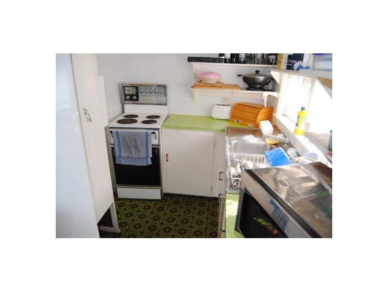 34 Moss Avenue, Toukley NSW 2263