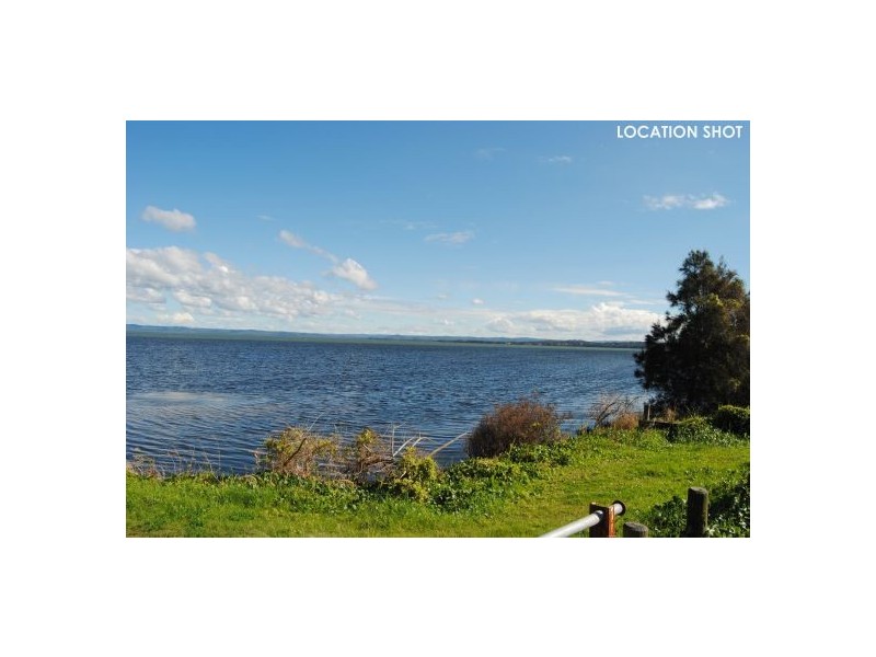 34 Moss Avenue, Toukley NSW 2263