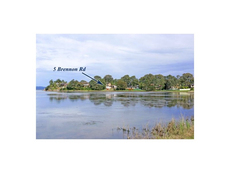 5 Brennon Road, Gorokan NSW 2263