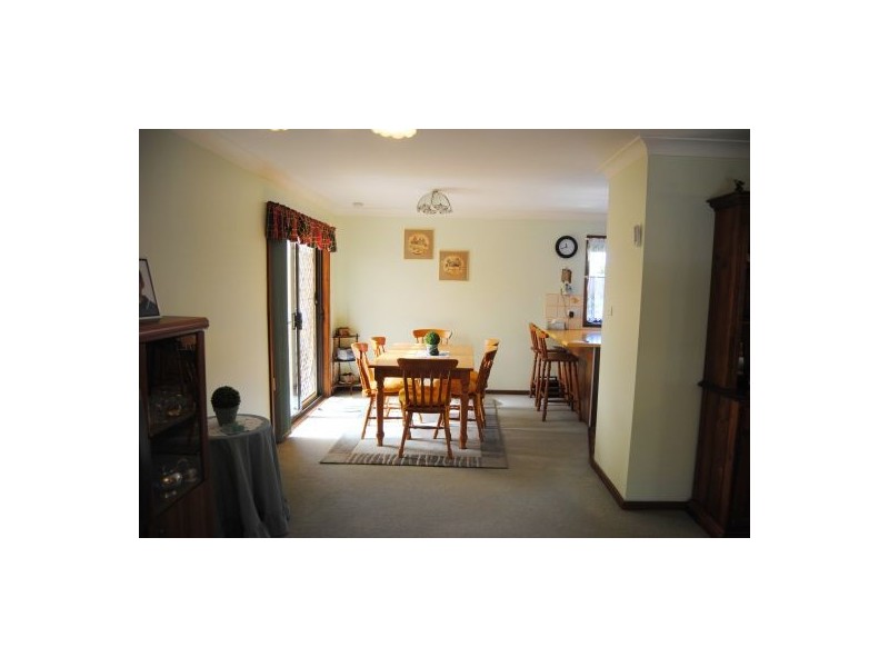 1 Windermere Avenue, Charmhaven NSW 2263