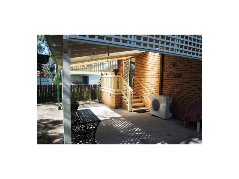 1 Windermere Avenue, Charmhaven NSW 2263