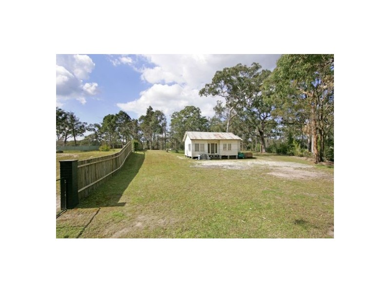 17 Buttonderry Way, Jilliby NSW 2259
