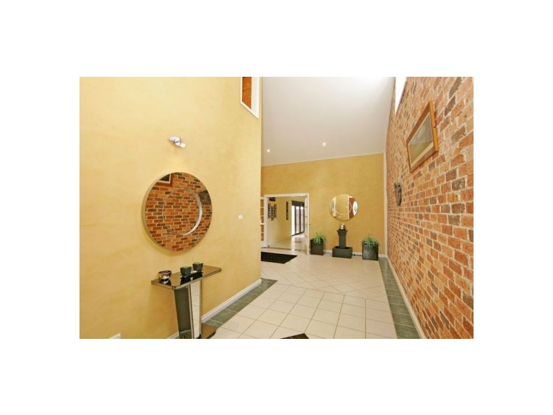 17 Buttonderry Way, Jilliby NSW 2259