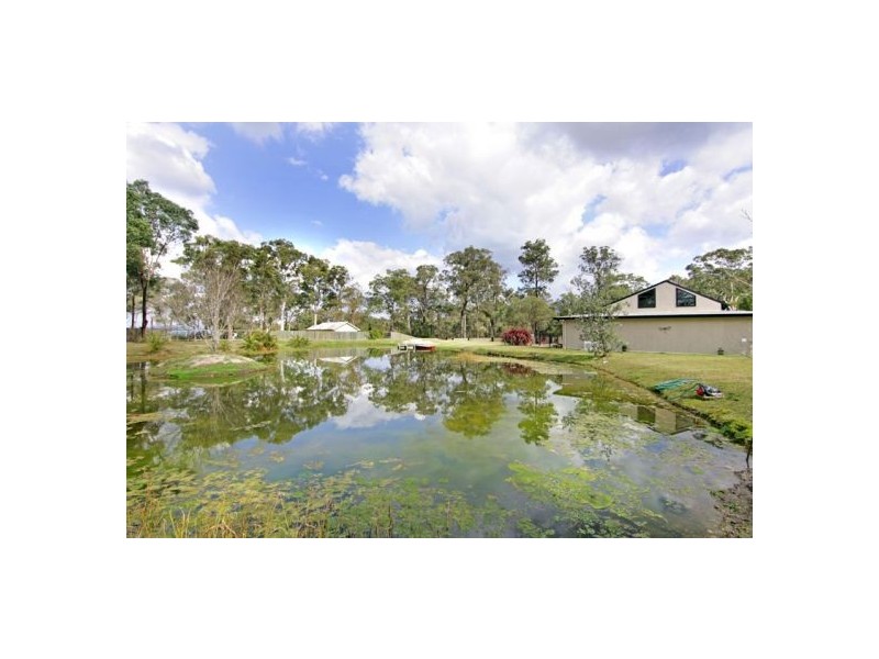 17 Buttonderry Way, Jilliby NSW 2259