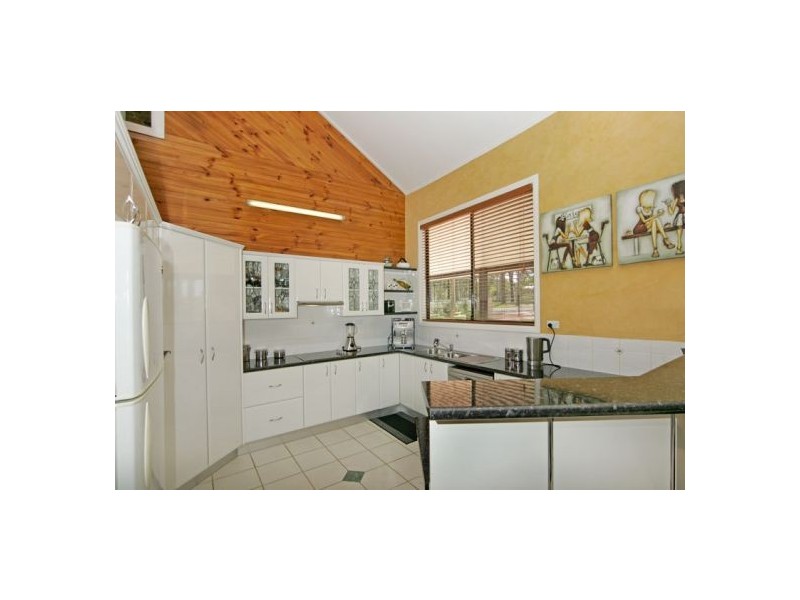 17 Buttonderry Way, Jilliby NSW 2259