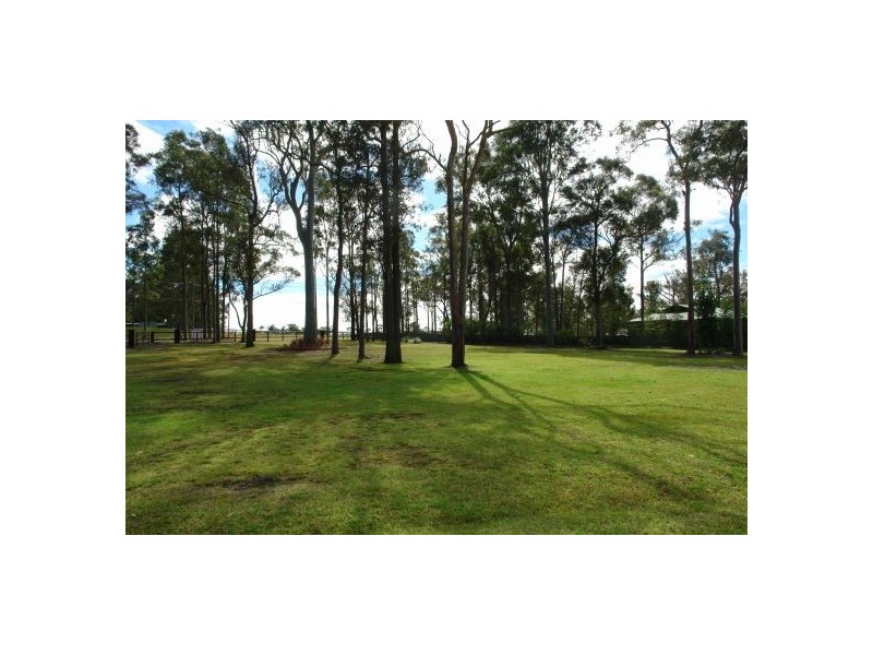 17 Buttonderry Way, Jilliby NSW 2259