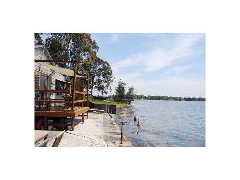 28  Main Road, Toukley NSW 2263