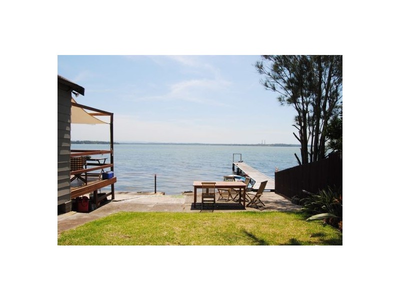 28  Main Road, Toukley NSW 2263