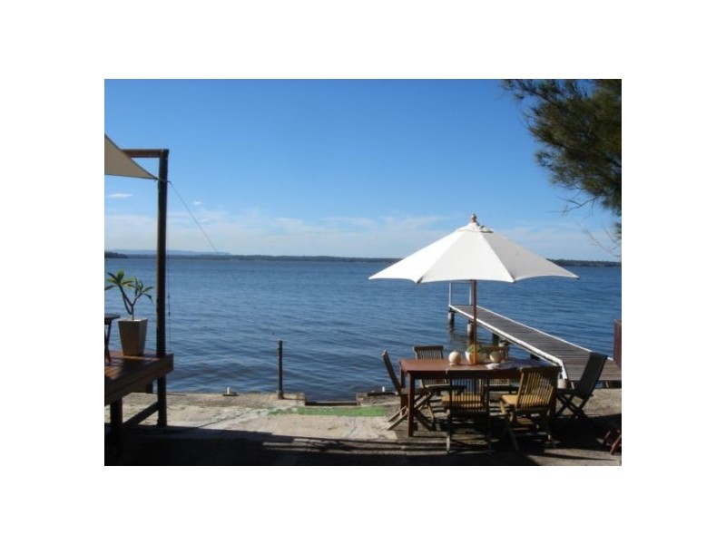 28  Main Road, Toukley NSW 2263