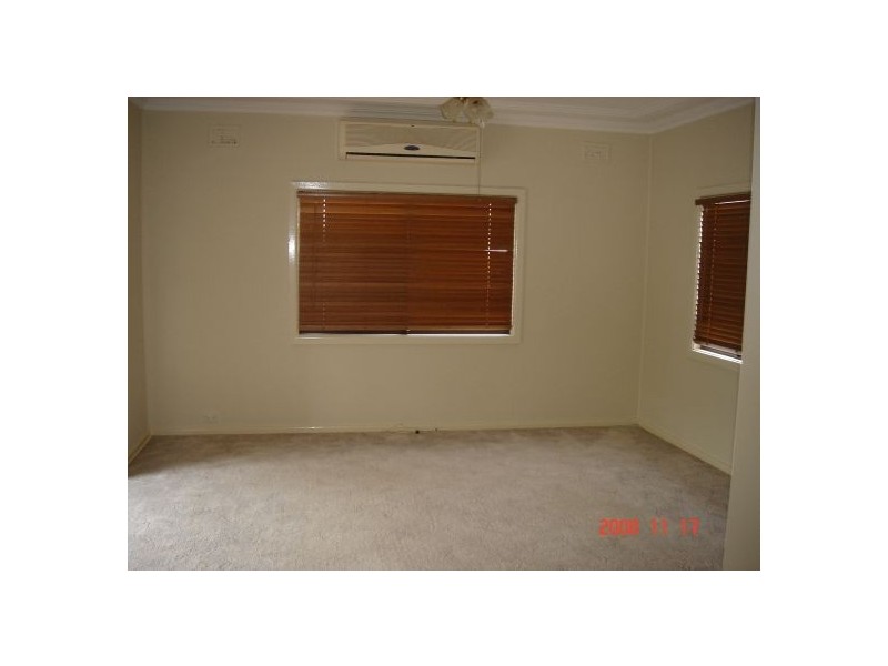 28  Main Road, Toukley NSW 2263