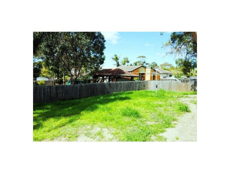 11 Sally Close, Lake Haven NSW 2263