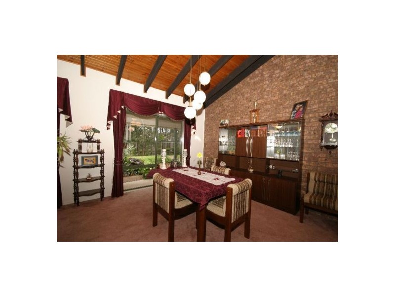 11 Treelands Drive, Jilliby NSW 2259