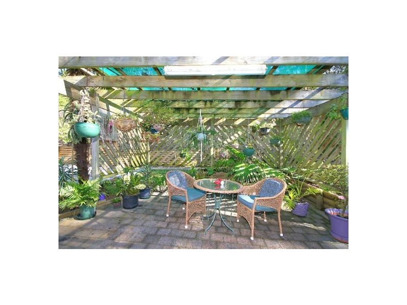 11 Treelands Drive, Jilliby NSW 2259