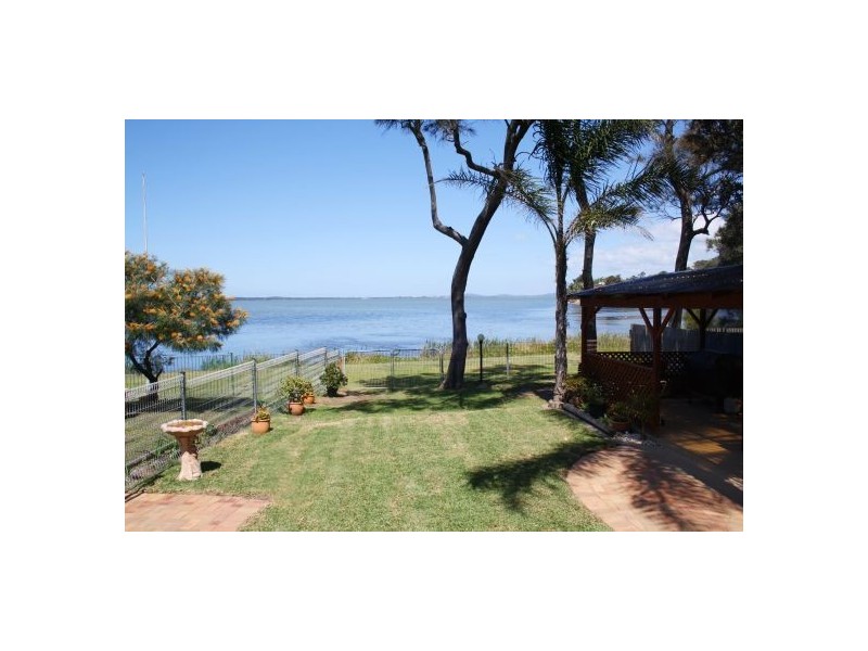 10 Lett Street, Gorokan NSW 2263