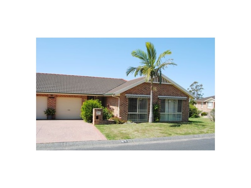 2/9 Roundtree Street, Lake Haven NSW 2263