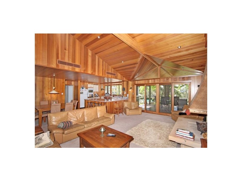 220  Greta Road, Kulnura NSW 2250