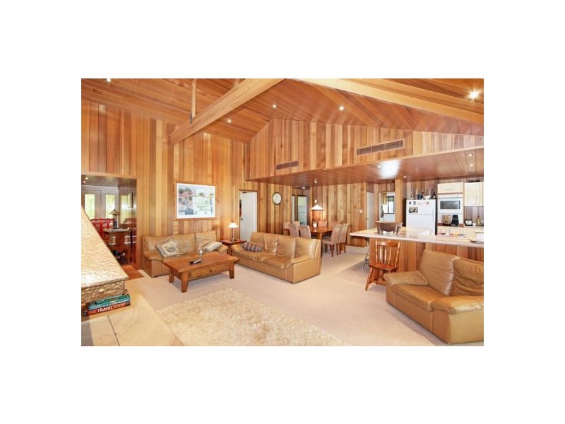 220  Greta Road, Kulnura NSW 2250