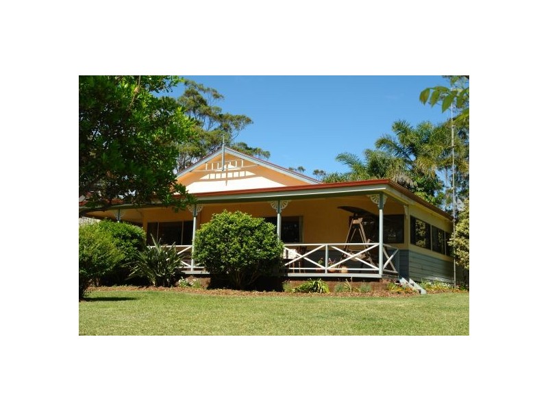 135 Excelsior Street, Lisarow NSW 2250