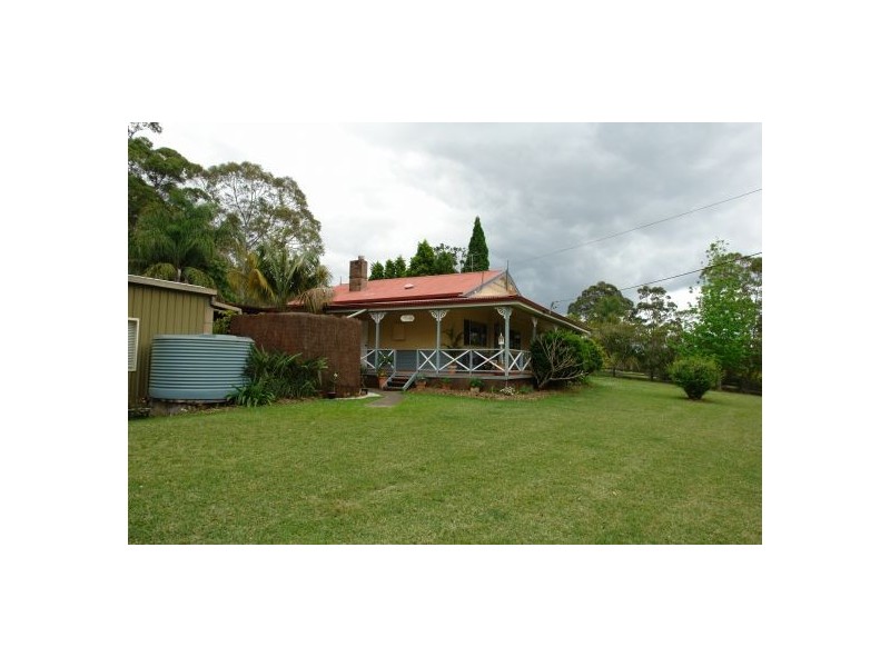135 Excelsior Street, Lisarow NSW 2250
