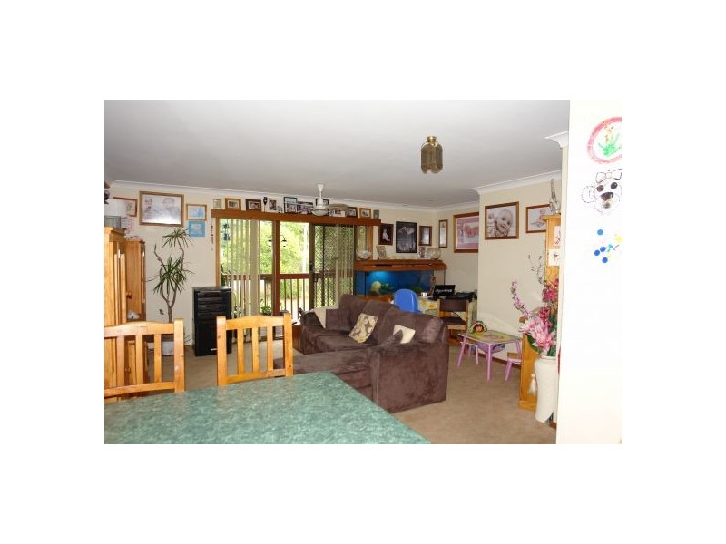 1/40 Boyce Ave, Wyong NSW 2259