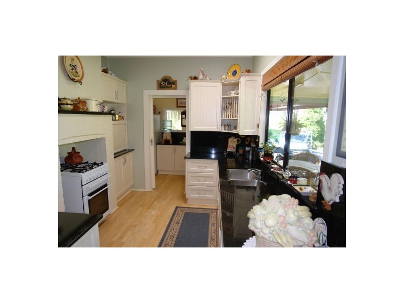 135   Excelsior  Street, Lisarow NSW 2250