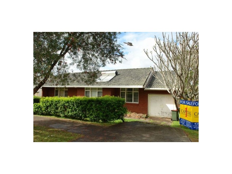 13 Anzac Avenue, Wyong NSW 2259