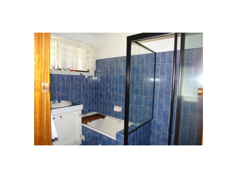 42  Margaret St, Wyong NSW 2259