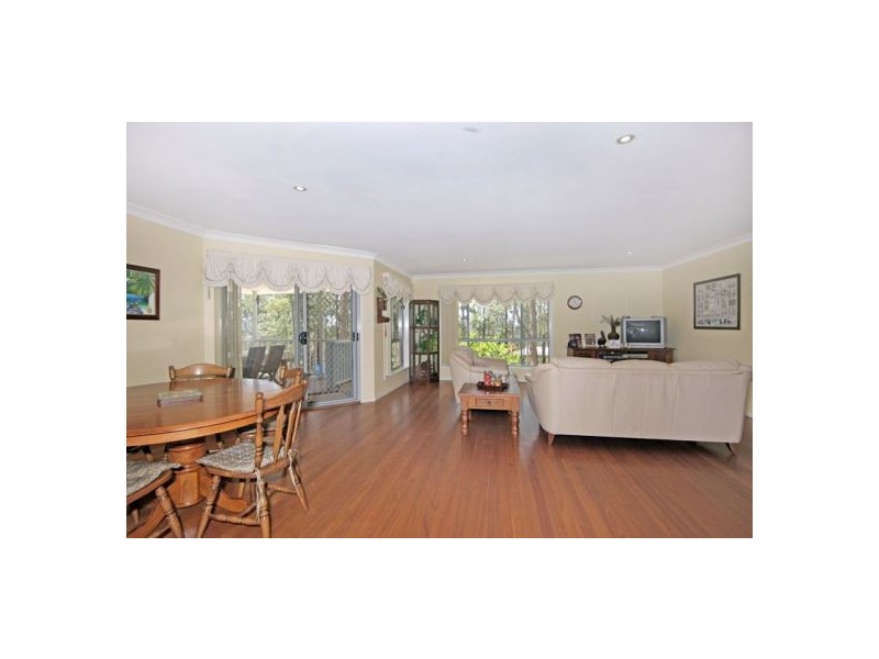 2 Marion Place, Jilliby NSW 2259