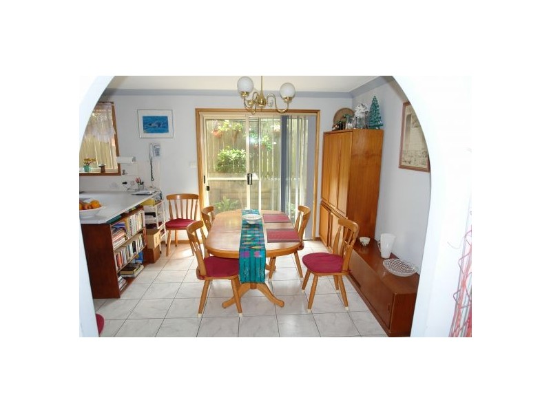 18A Twin Lakes Drive, Lake Haven NSW 2263