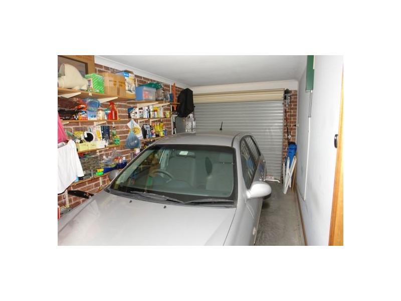 18A Twin Lakes Drive, Lake Haven NSW 2263